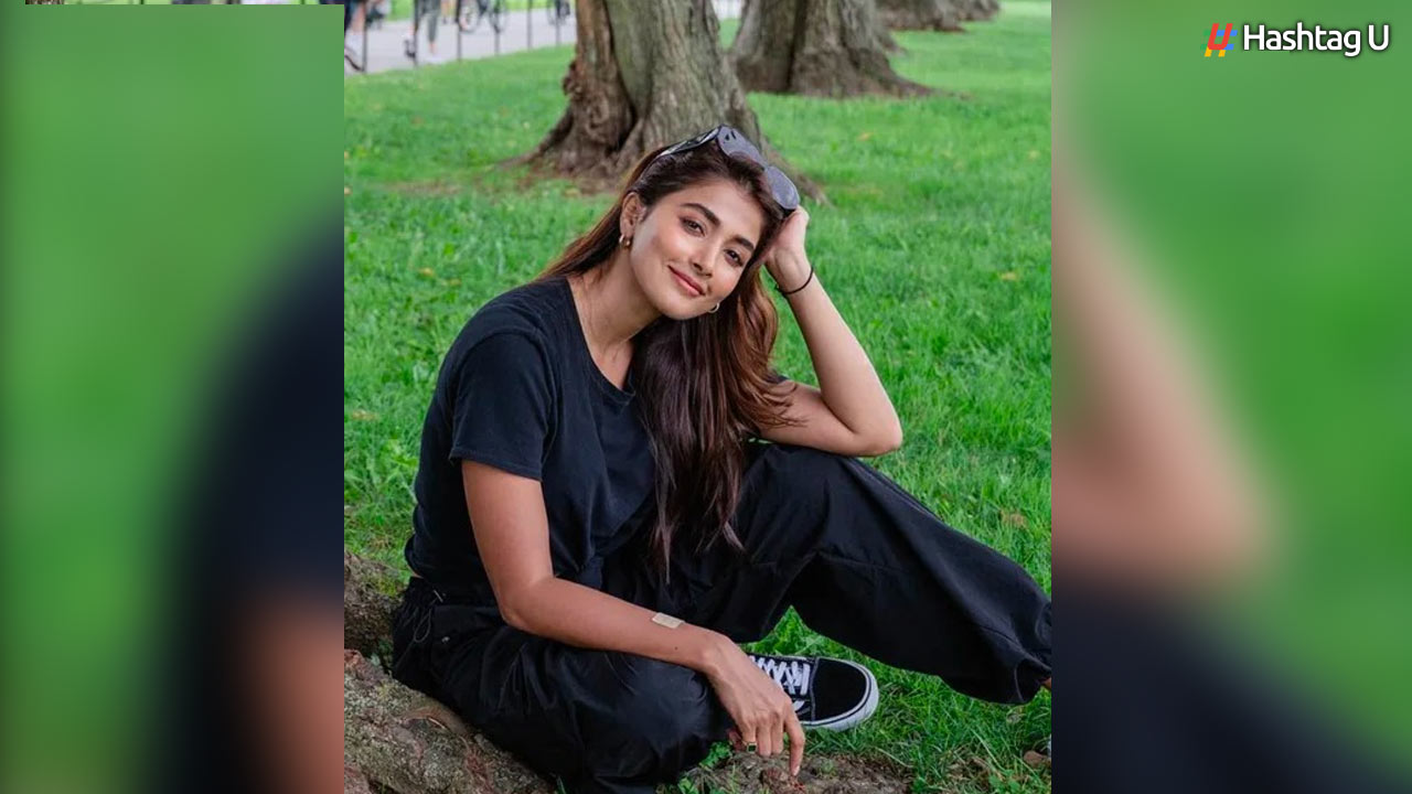 Pooja Hegde drops beautiful pics as she spends her time in Washington DC