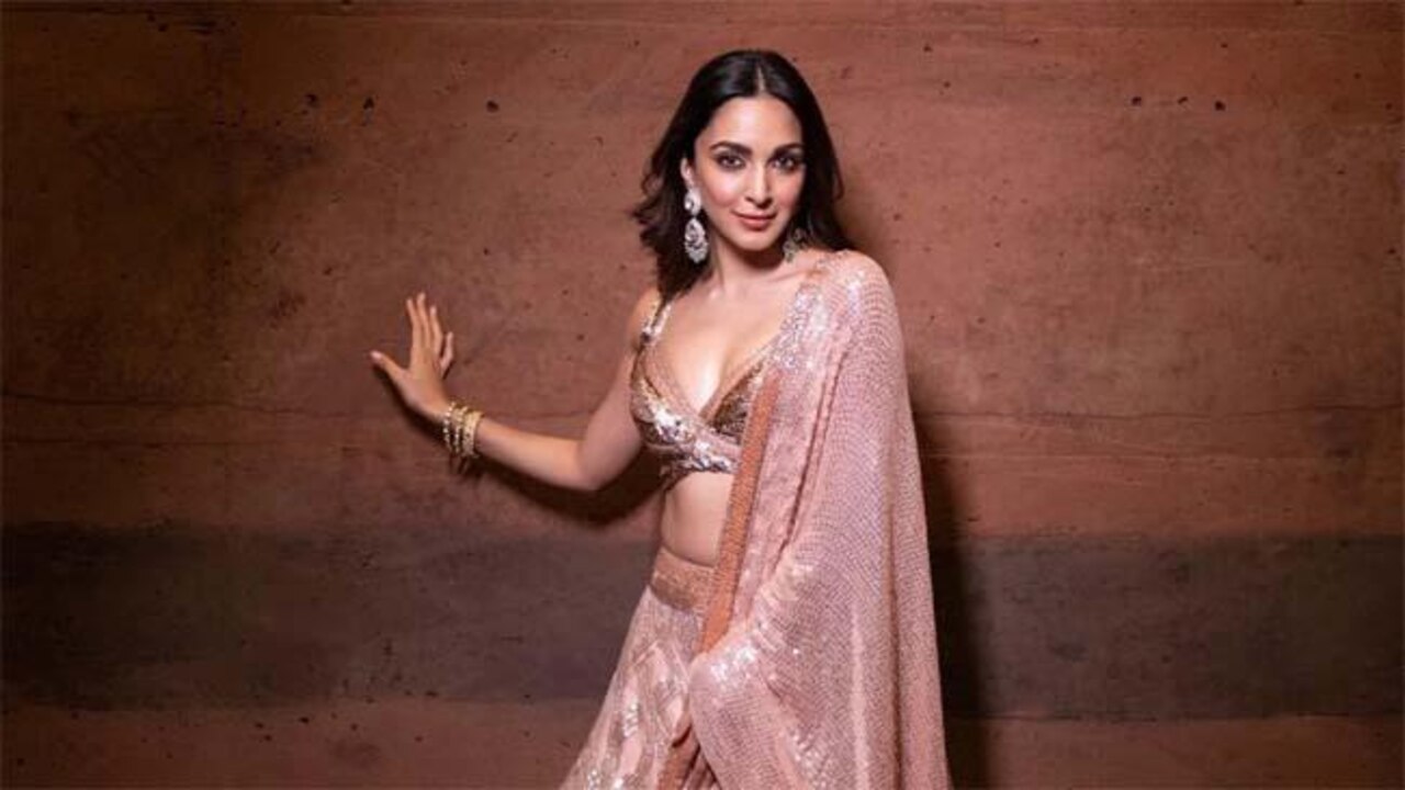 Kiara Advani Chooses Allu Arjun Over Jr NTR?