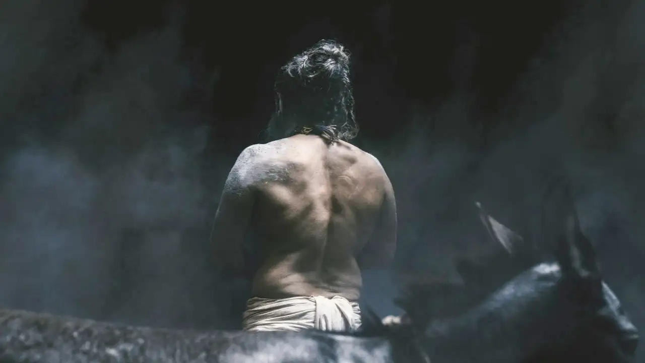 Chiyaan 61: Vikram gives a glimpse of his look for Pa Ranjith’s film