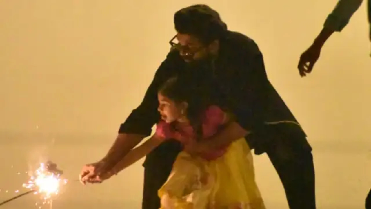 Allu Arjun and his kids greeted the paparazzi outside his house during the Diwali celebration