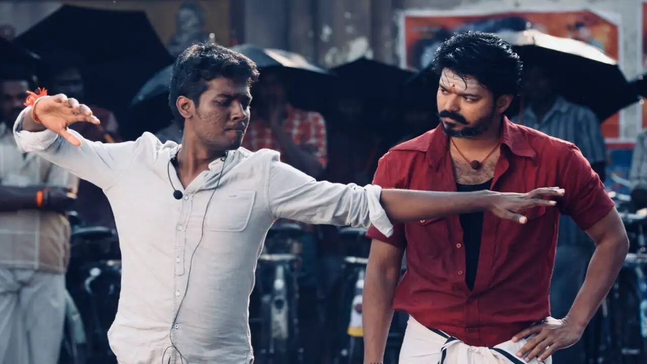 Thalapathy Vijay is reportedly in talks with ‘Bigil’ director Atlee for his 68th outing in the film industry