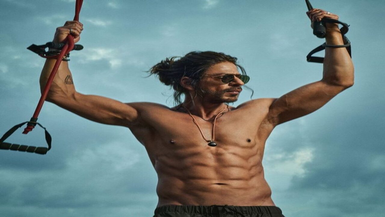 Shah Rukh Khan wraps up ‘Jawan’ schedule, says he needs to learn Chicken 65 recip