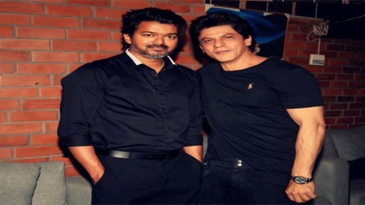 Shah Rukh Khan Turning Into A Cameo Star?