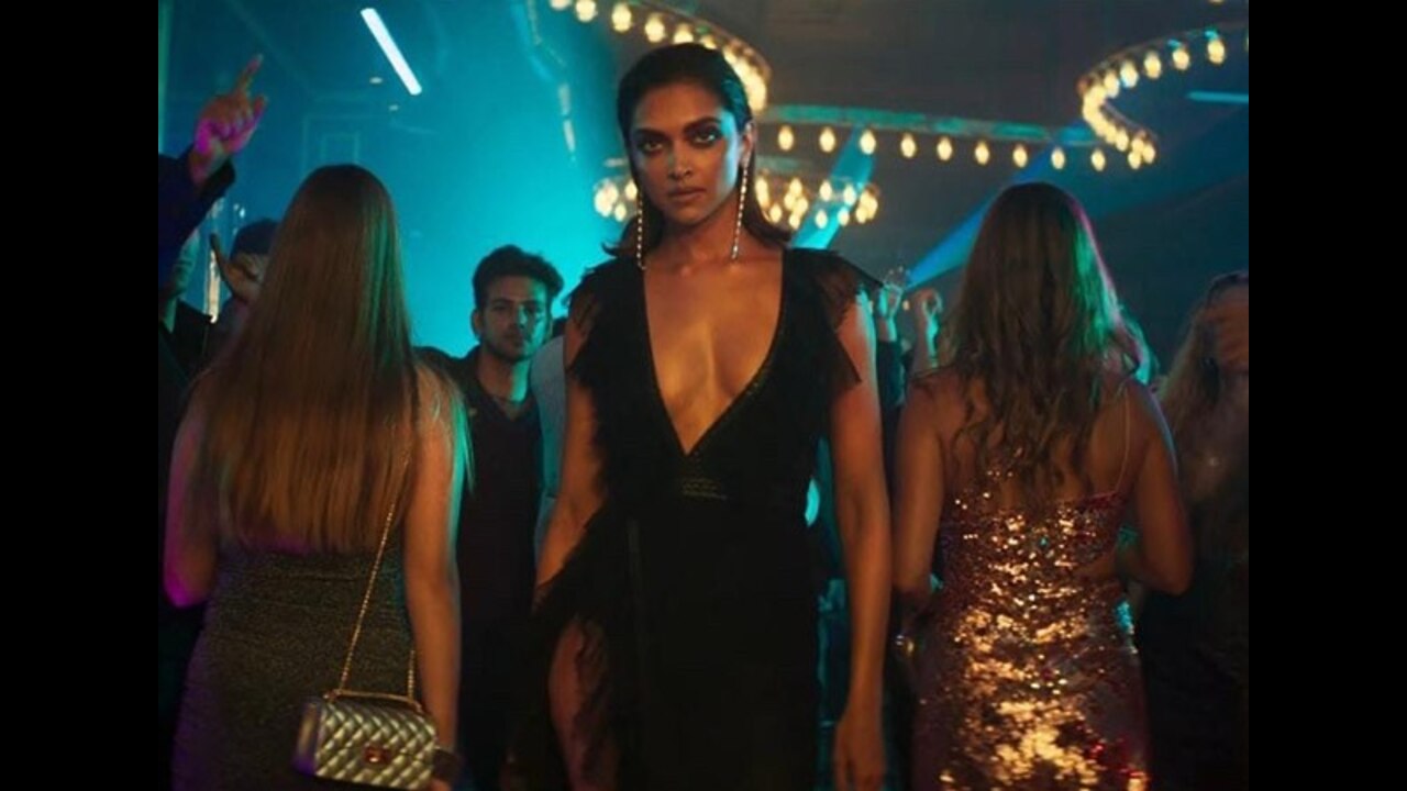 Deepika Padukone looks smoking hot in her avatar for ‘Pathaan’; teaser out!
