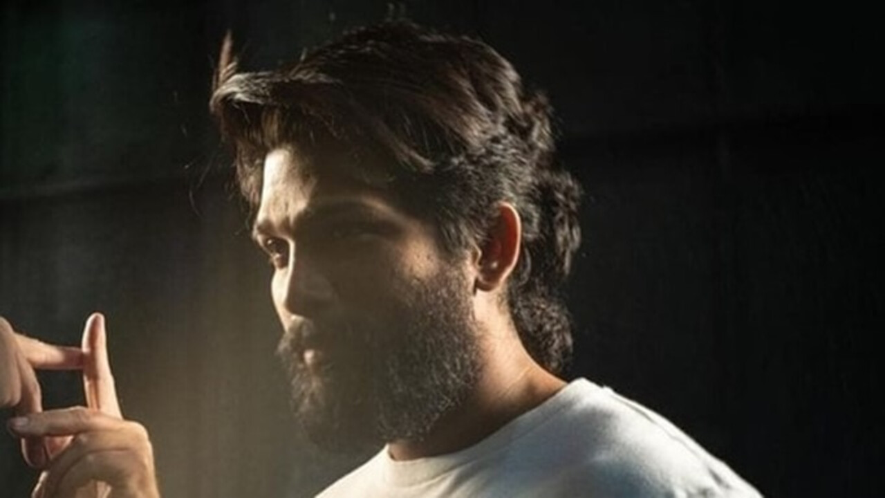 Allu Arjun introduces Pushpa The Rule catchphrase at event, says ‘Asalu Thaggedhe Le’