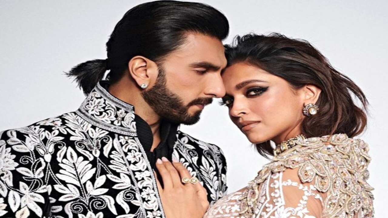 Ranveer Singh gives a surprise to ‘busy’ Deepika Padukone on their 4th wedding anniversary