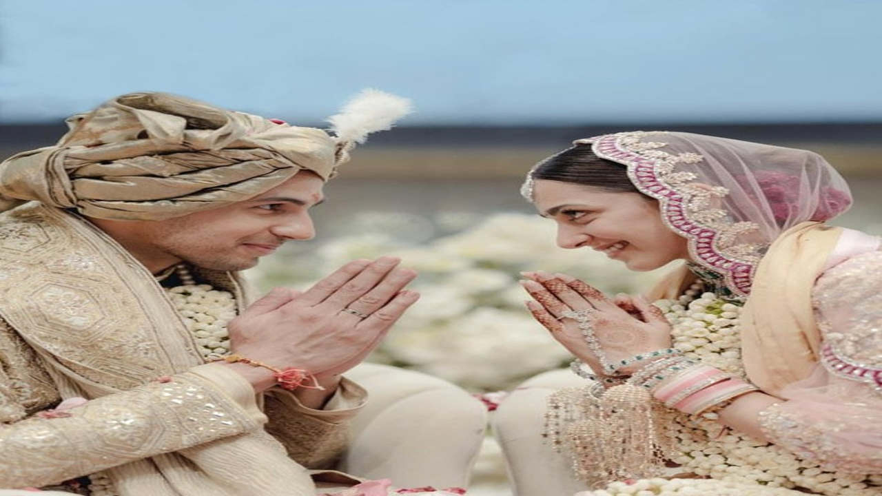 Sidharth Malhotra and Kiara Advani look ecstatic and fabulously in love as they finally tie the knot
