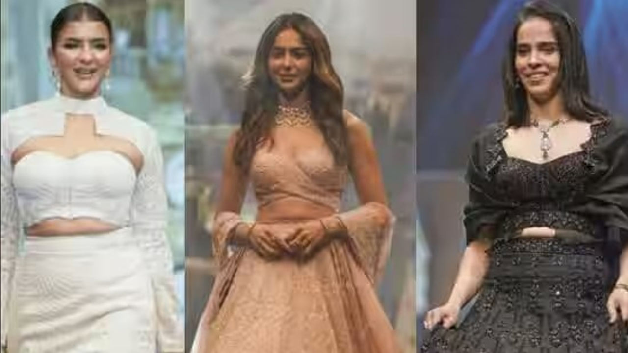 Rakul Preet, Jackky Bhagnani, Saina Nehwal, Lakshmi Manchu walk the ramp at Teach for Change annual fundraiser