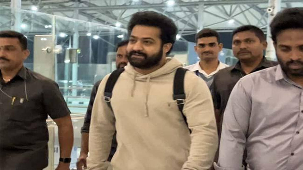 Jr NTR Jets Off To USA For Oscar Awards