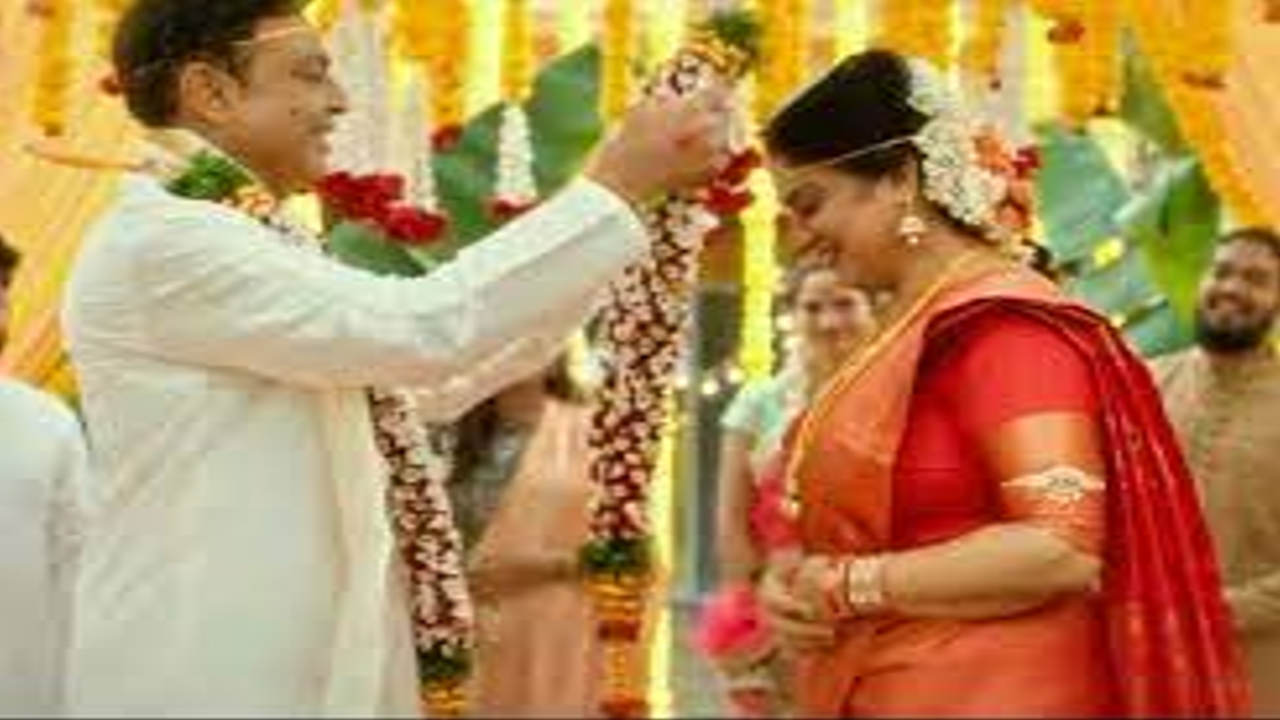 Naresh & Pavitra Lokesh marry in an intimate ceremony;