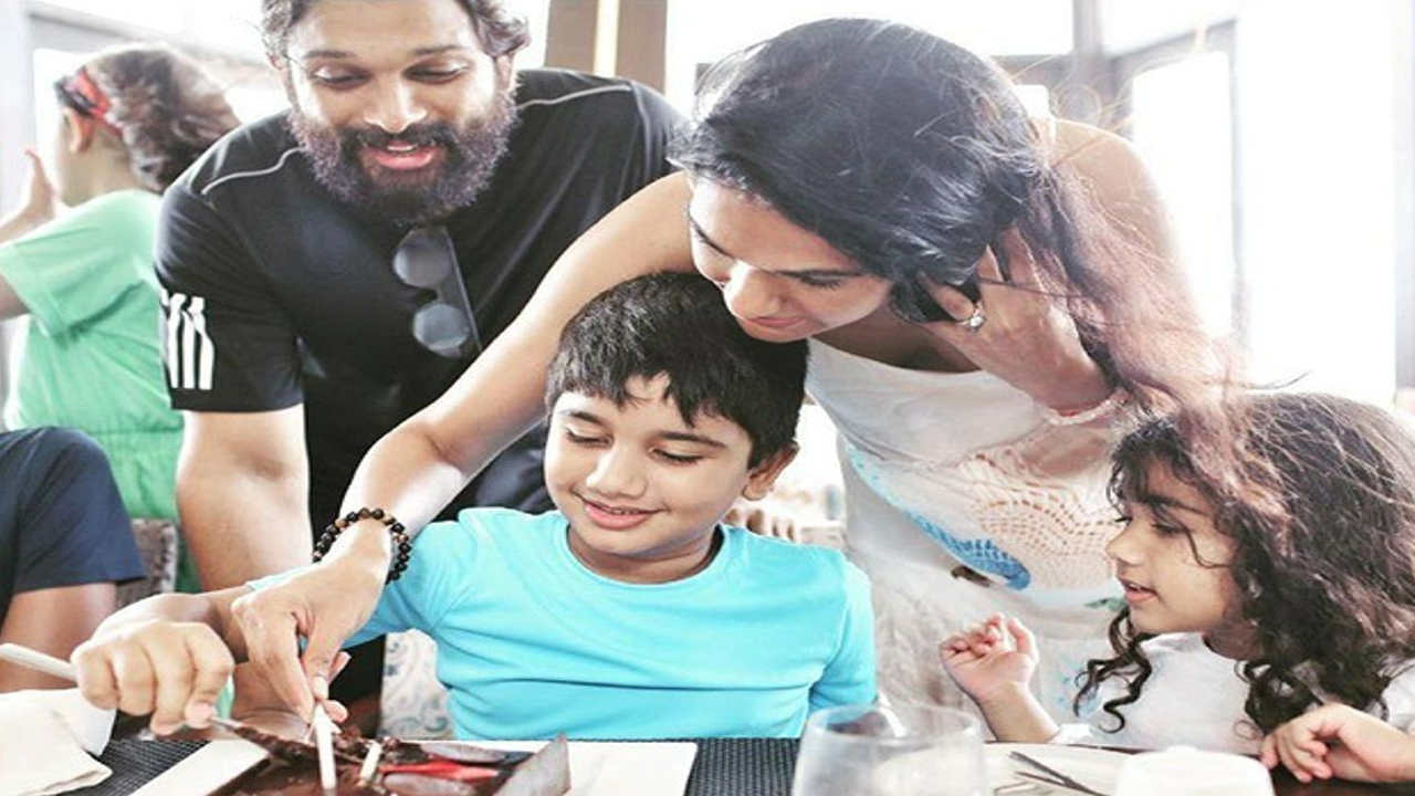 Allu Arjun gives us a glimpse of him enjoying some family time in Rajasthan