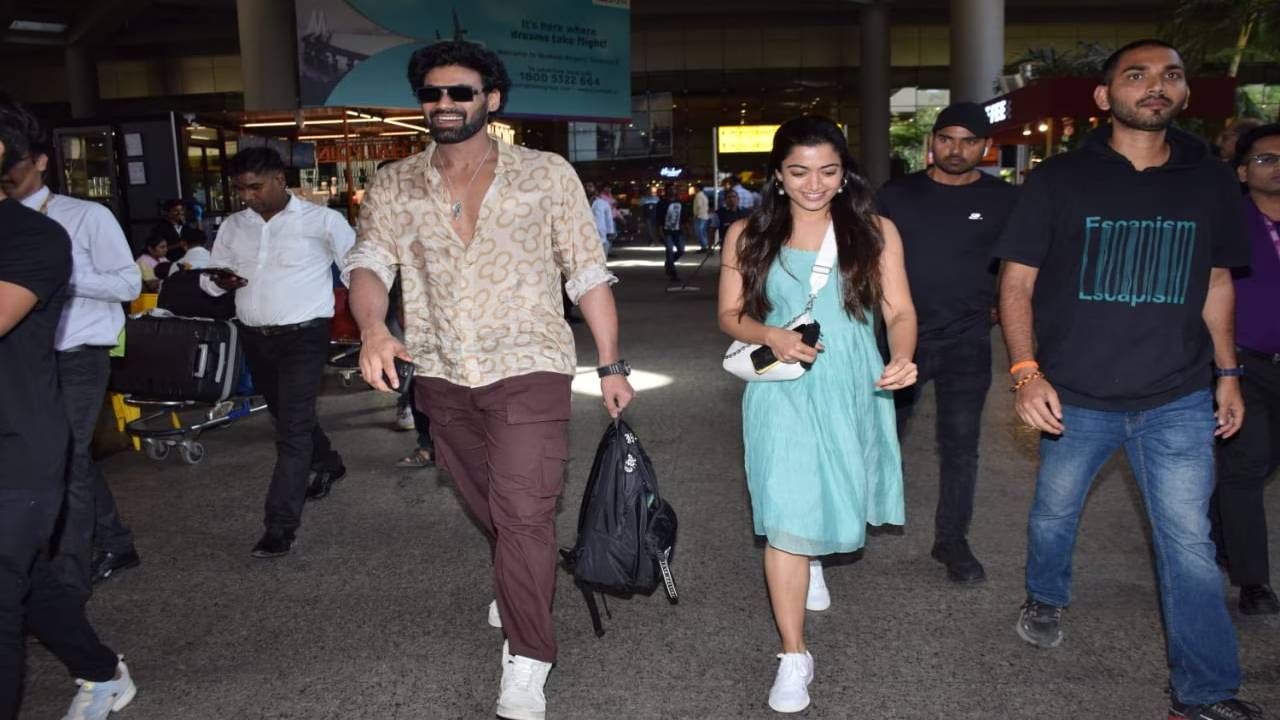 Rashmika Mandanna and Bellamkonda Sreenivas were spotted at Mumbai airport