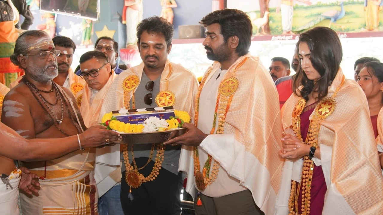 Vijay Sethupathi and Arumuga Kumar join hands for a film