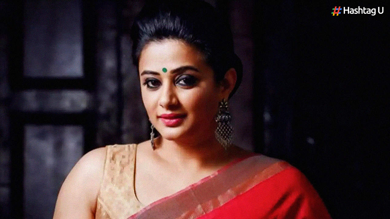 Actress Priya Mani Raj Reveals her Decision to Refrain from Onscreen Kissing Scenes After Marriage