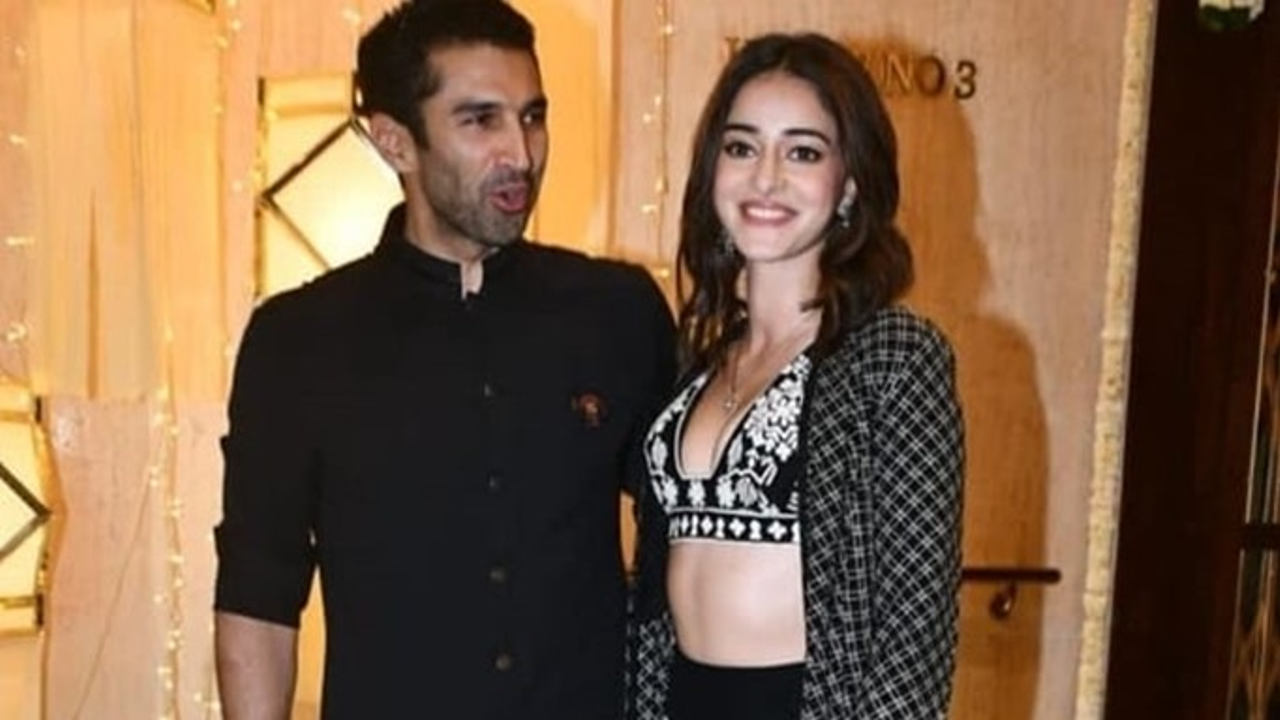 Amid dating rumours with Ananya Panday dating Aditya Roy Kapur talks about Kindness in a relationship
