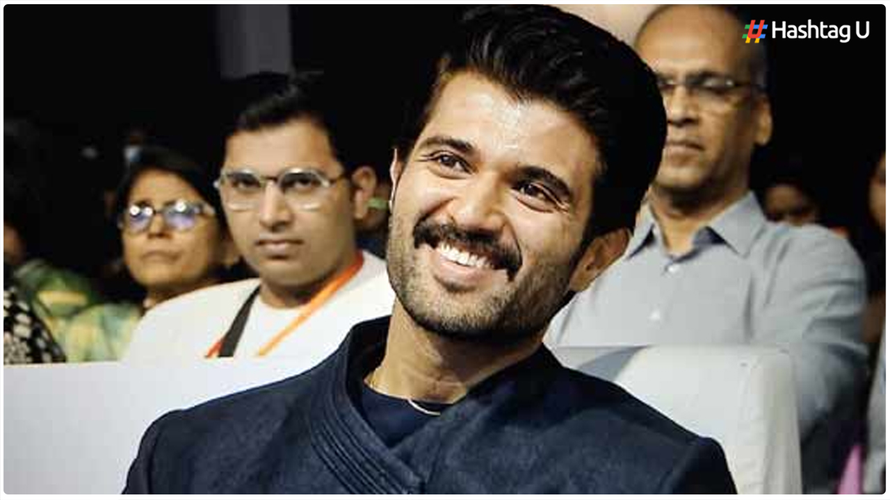 Vijay Deverakonda Defends Rajinikanth and Chiranjeevi, Stresses on Respect for Veteran Actors